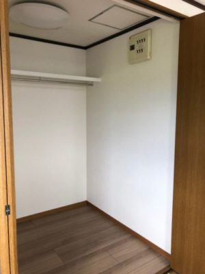 納戸からウォークインクローゼットへ